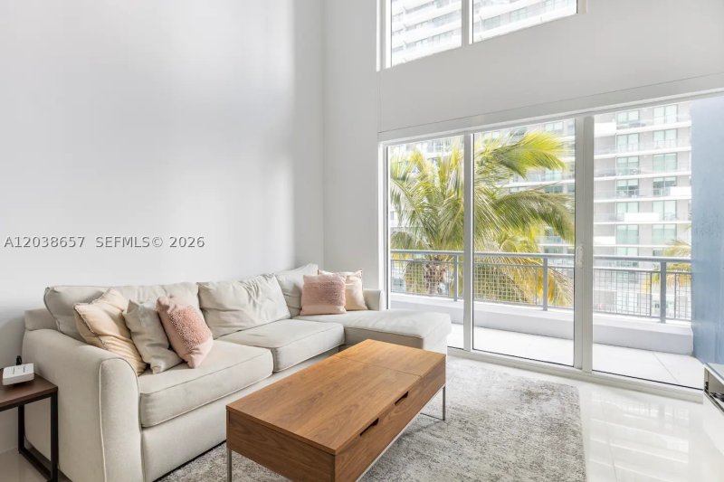 Apartment for rent at Infinity on Brickell 1412
