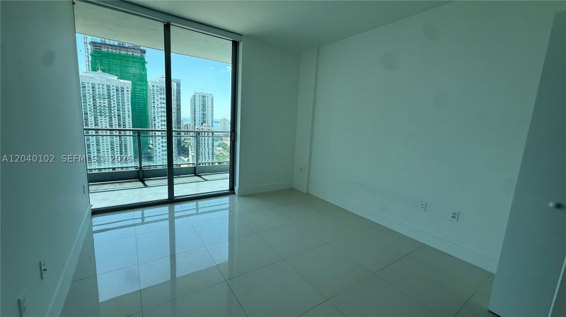 Comprar apartamento en Mint at Riverfront 3311