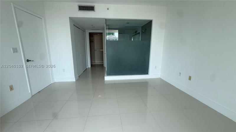 Comprar apartamento en Mint at Riverfront 3311