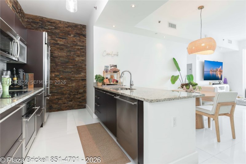 Comprar apartamento no The Plaza Tower I 4701