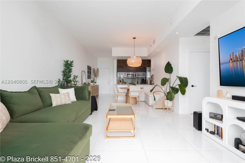 Comprar apartamento no The Plaza Tower I 4701