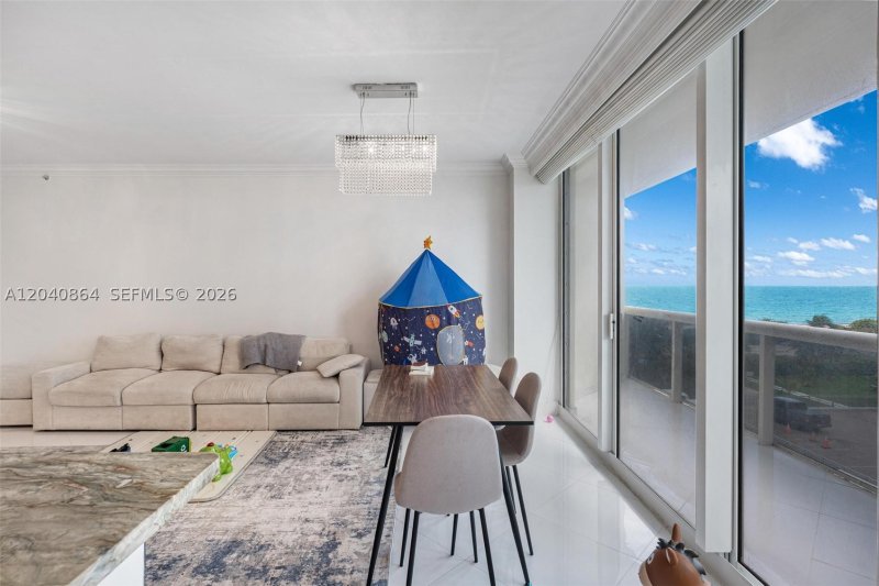 Condo for sale at Solimar S4-J