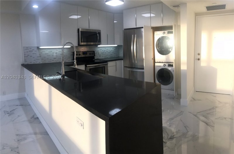 Comprar apartamento en Brickell Place B2003
