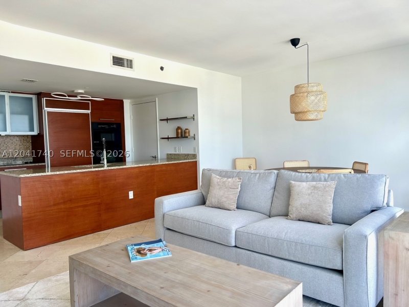 Aluguel de apartamento no Beach Club Two 3707