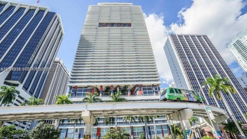 Apartment for rent at 50 Biscayne 4507