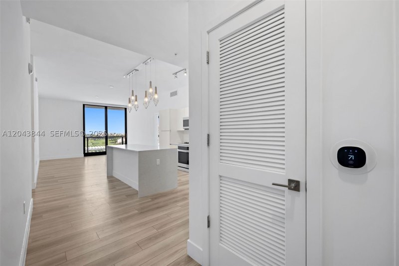 Apartment for rent at Mondrian Hallandale 2009