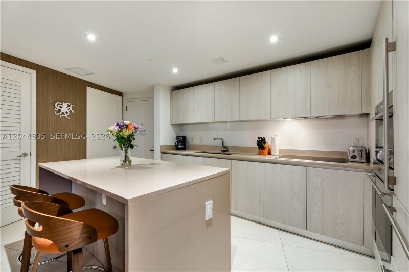 Comprar apartamento no Hyde Beach Resort Hollywood 1405