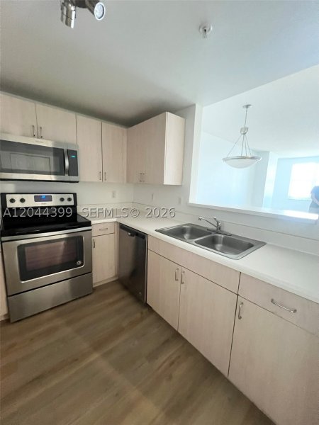 Alquiler de apartamento en Douglas Grand 720