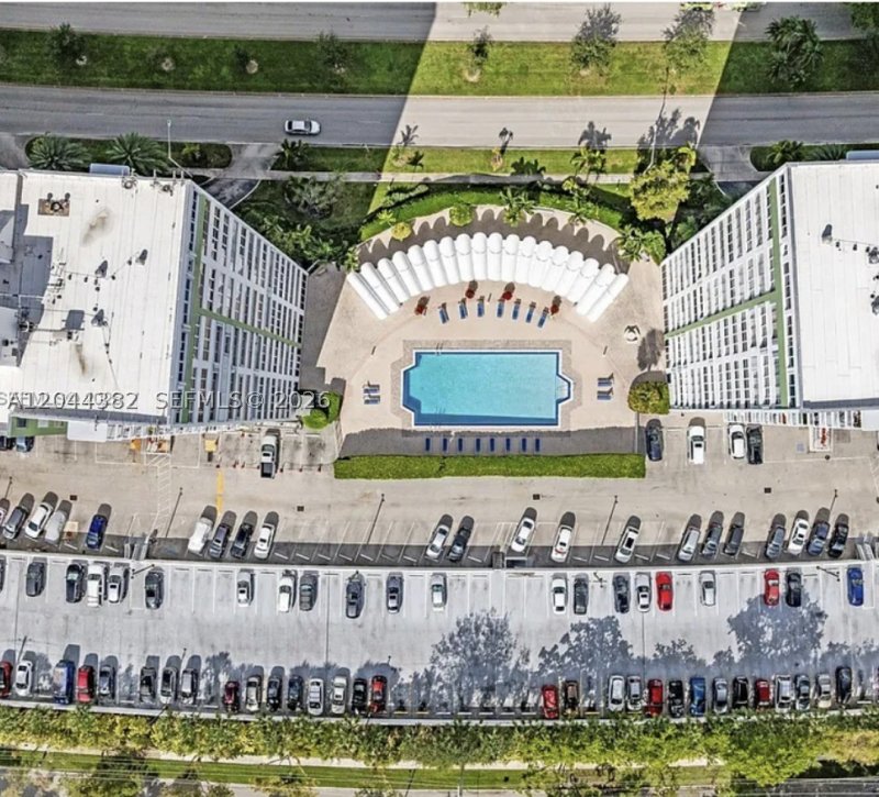 Apartment for rent at Bayview Towers A410