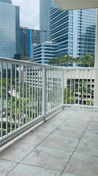 Apartment for rent at Brickell Shores 810