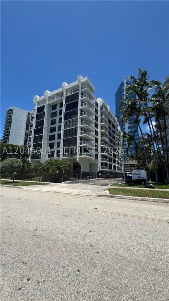 Property photo # 0
