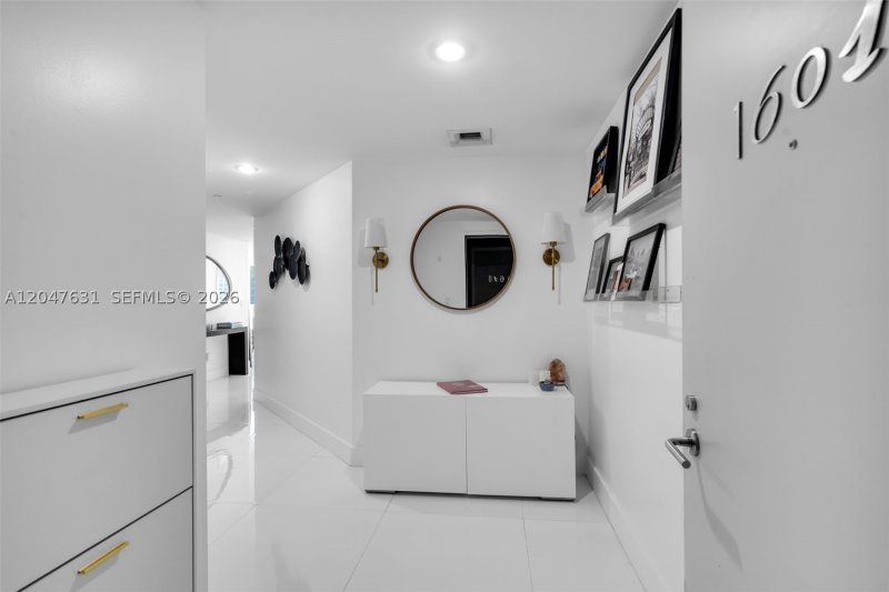 Comprar apartamento en Dua Miami - SLS Brickell Condo 1601