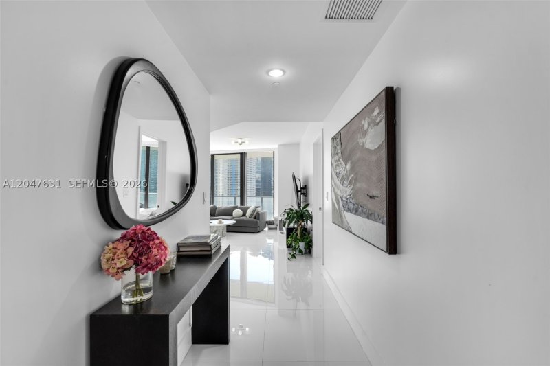 Comprar apartamento en Dua Miami - SLS Brickell Condo 1601