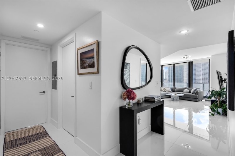 Comprar apartamento en Dua Miami - SLS Brickell Condo 1601