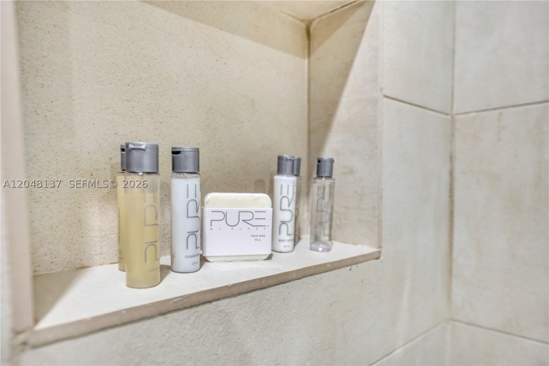 Condo for sale at Costa Hollywood S314