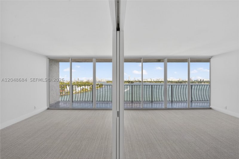 Condo for sale at Grandview Palace 2319