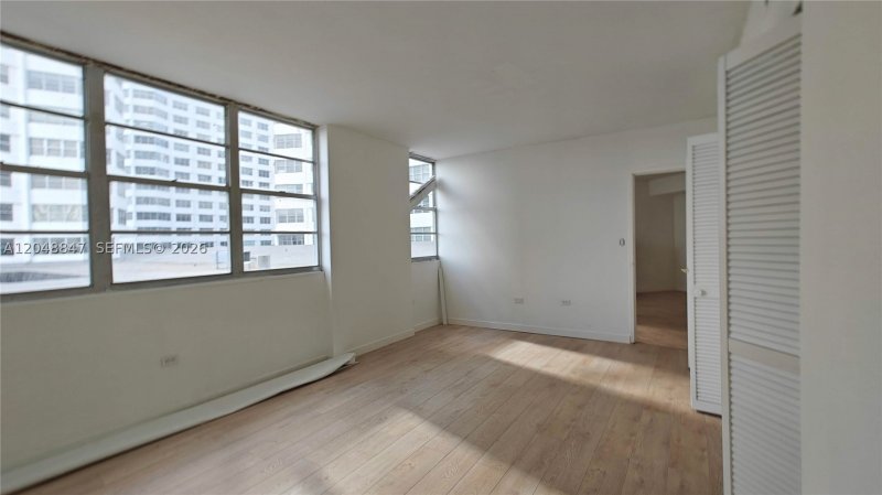 Aluguel de apartamento no Four Ambassadors 365