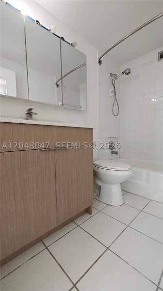 Aluguel de apartamento no Four Ambassadors 365