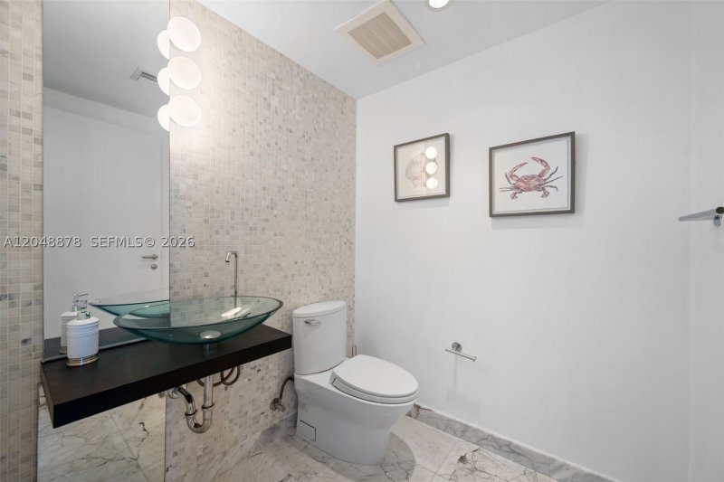 Apartment for rent at Epic Miami 4314