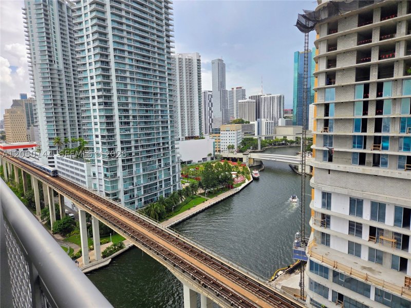 Apartment for rent at Neo Vertika Brickell 1906