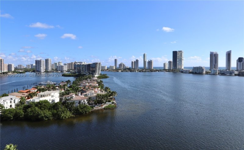 Apartment for rent at 3000 Williams Island 1603