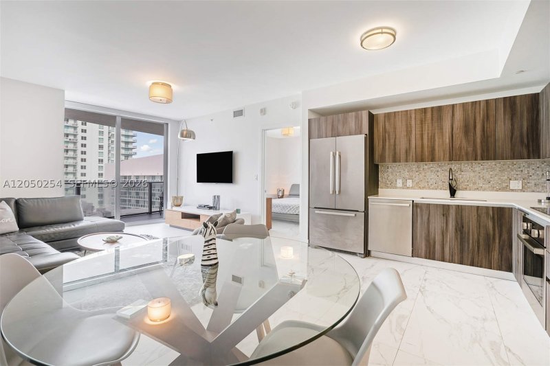 Condo for sale at Aria on The Bay 3903