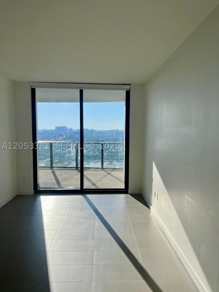 Condo for sale at Canvas 1711