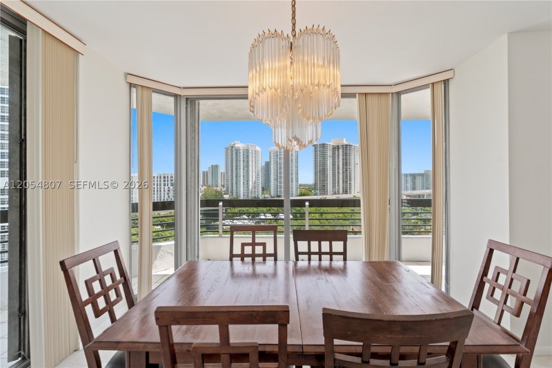 Condo for sale at Mystic Pointe 300 1207