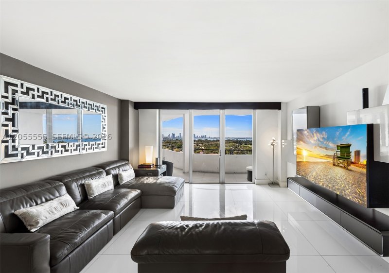 Comprar apartamento en Seacoast 5151 1420