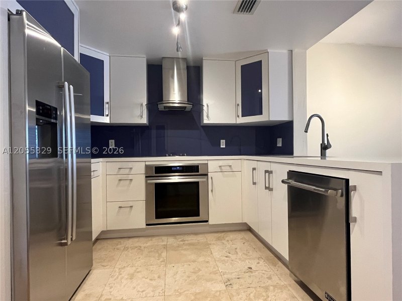 Apartment for rent at Ten Aragon 614