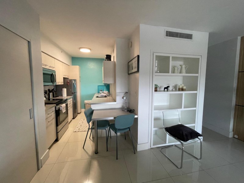 Apartment for rent at Flamingo 1176S