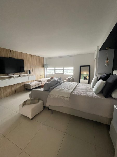 Apartment for rent at Flamingo 1176S