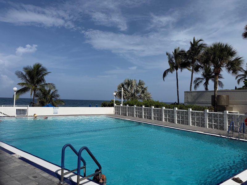 Condo for sale at Galt Towers 14D