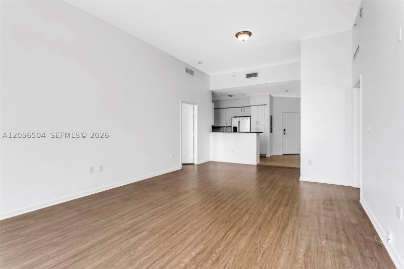 Condo for sale at 360 Condominium West PH19