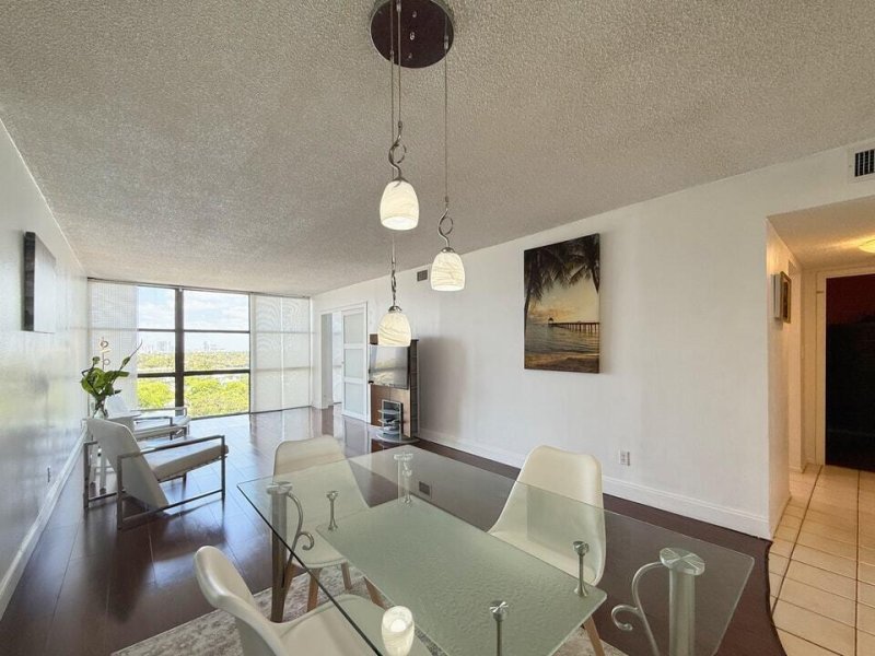 Apartment for rent at Oceanview Park 823