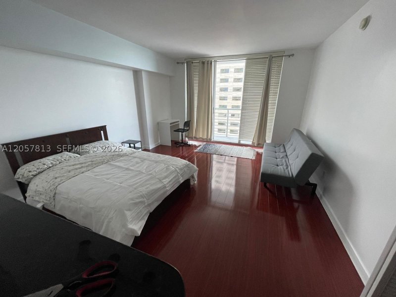 Property photo # 4