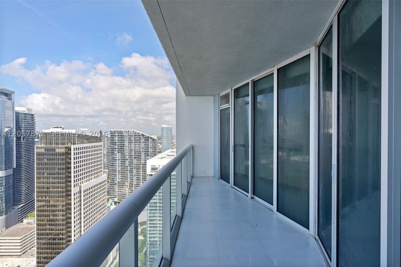 Comprar apartamento en Icon Brickell Tower II 5007