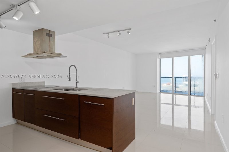 Comprar apartamento en Icon Brickell Tower II 5007