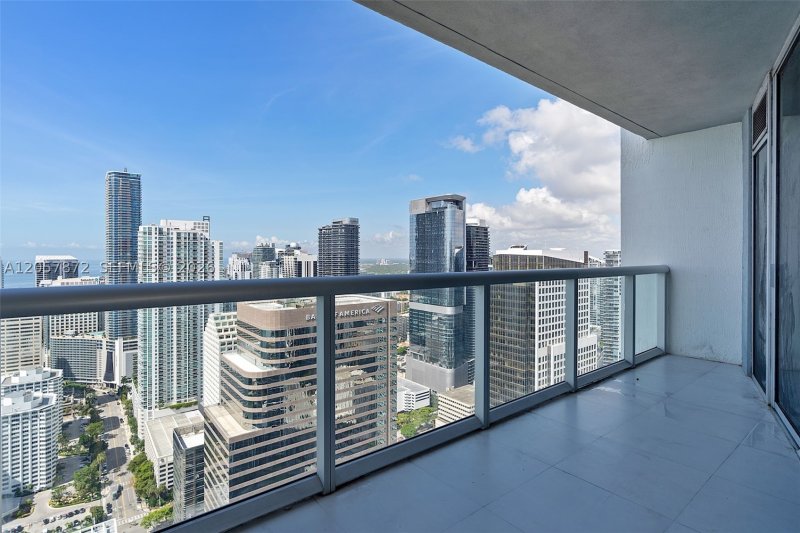 Comprar apartamento en Icon Brickell Tower II 5007