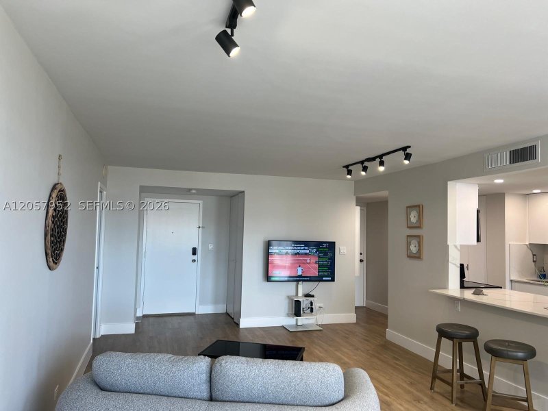 Comprar apartamento en Winston Towers 1215