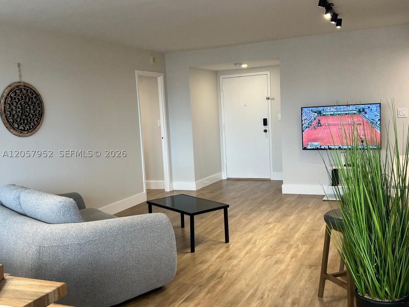 Comprar apartamento en Winston Towers 1215