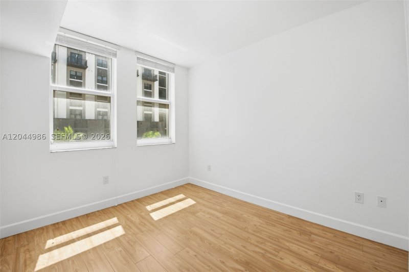 Alquiler de apartamento en One Village Place 518