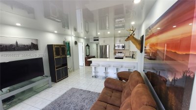 Plaza Towers South Apt #505