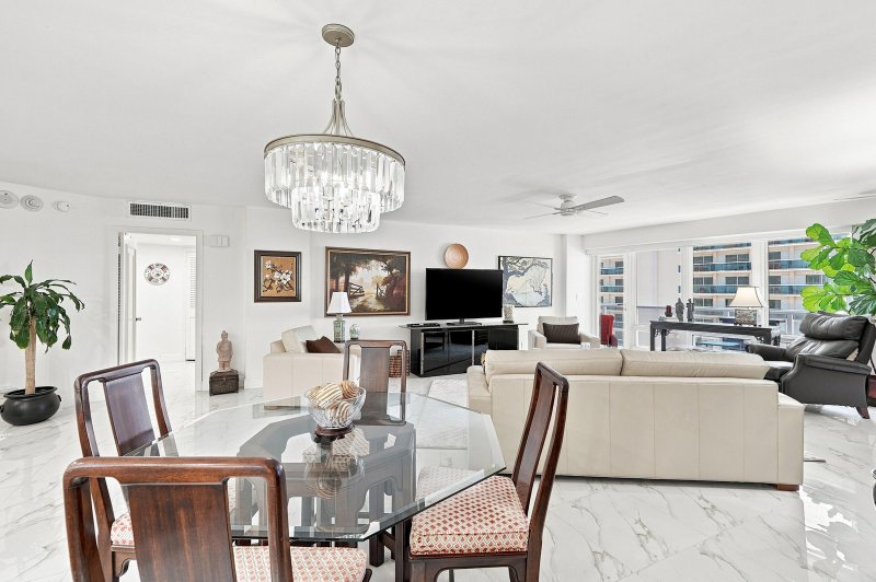 Alquiler de apartamento en The Galleon 604