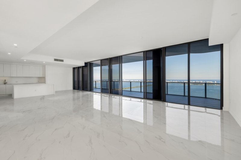 Condo for sale at Aria Reserve Miami PH 6003