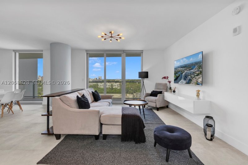 Riva Fort Lauderdale Apt #1009