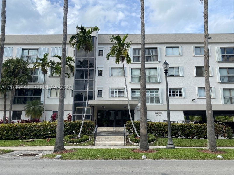 Apartment for rent at Solimar 2M