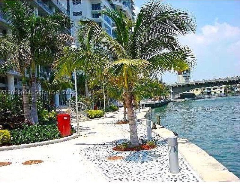 Apartment for rent at Neo Vertika Brickell 1923
