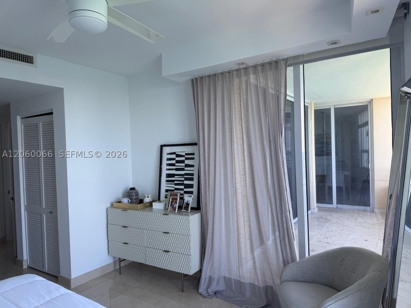 Comprar apartamento en Three Tequesta Point 1102