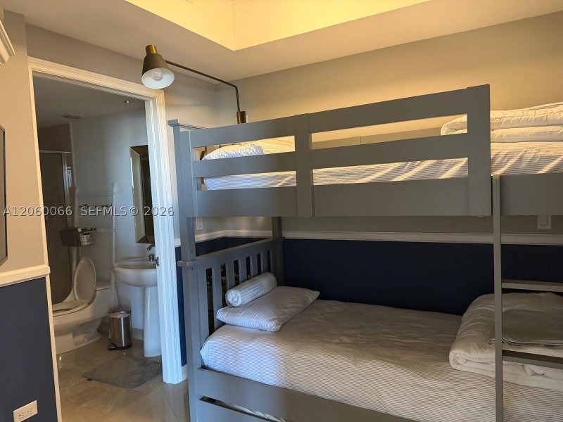 Comprar apartamento en Three Tequesta Point 1102